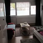 Noch Gemuetlicher Apartment Essen